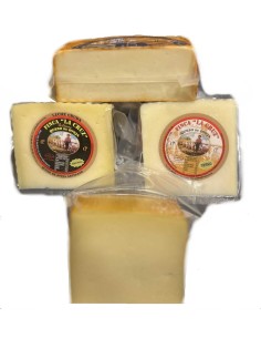Assortment of cheeses 4 wedges: 3 smoked sheep IDIAZABAL,...